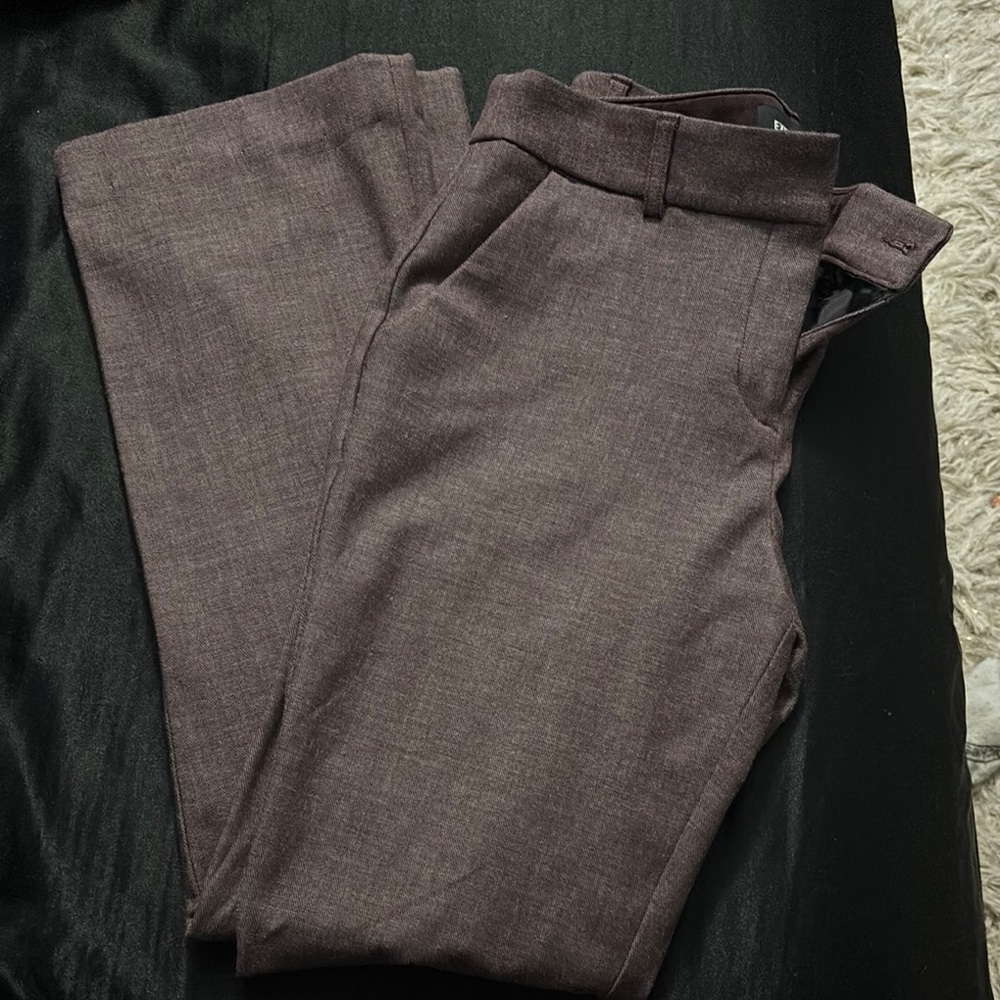 Woman’s Classic Brown/Burgandy Pants